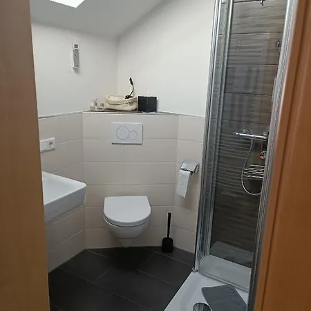 ゲストハウス Ederstrand 3*